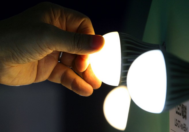 Fattori che influenzano la vita della lampadina LED